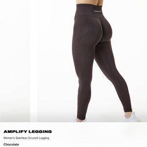 BNWT Alphalete Amplify Leggings in Chocolate